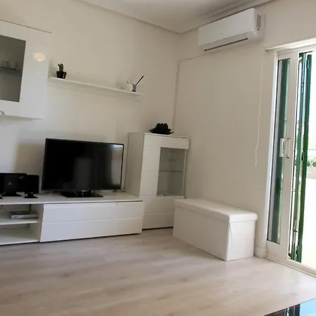 Apartamento Sunny Studio 400 Metres From La Mata Beach *